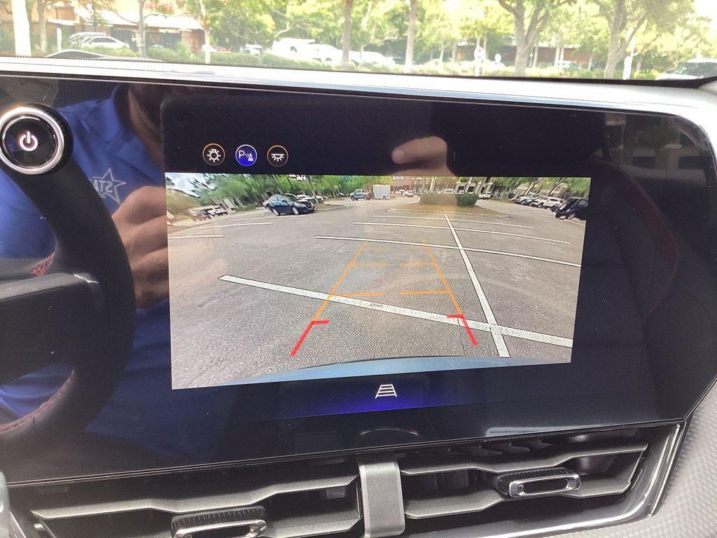 new 2026 Chevrolet Equinox car, priced at $33,365