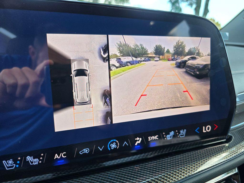 new 2026 Chevrolet Traverse car, priced at $58,300