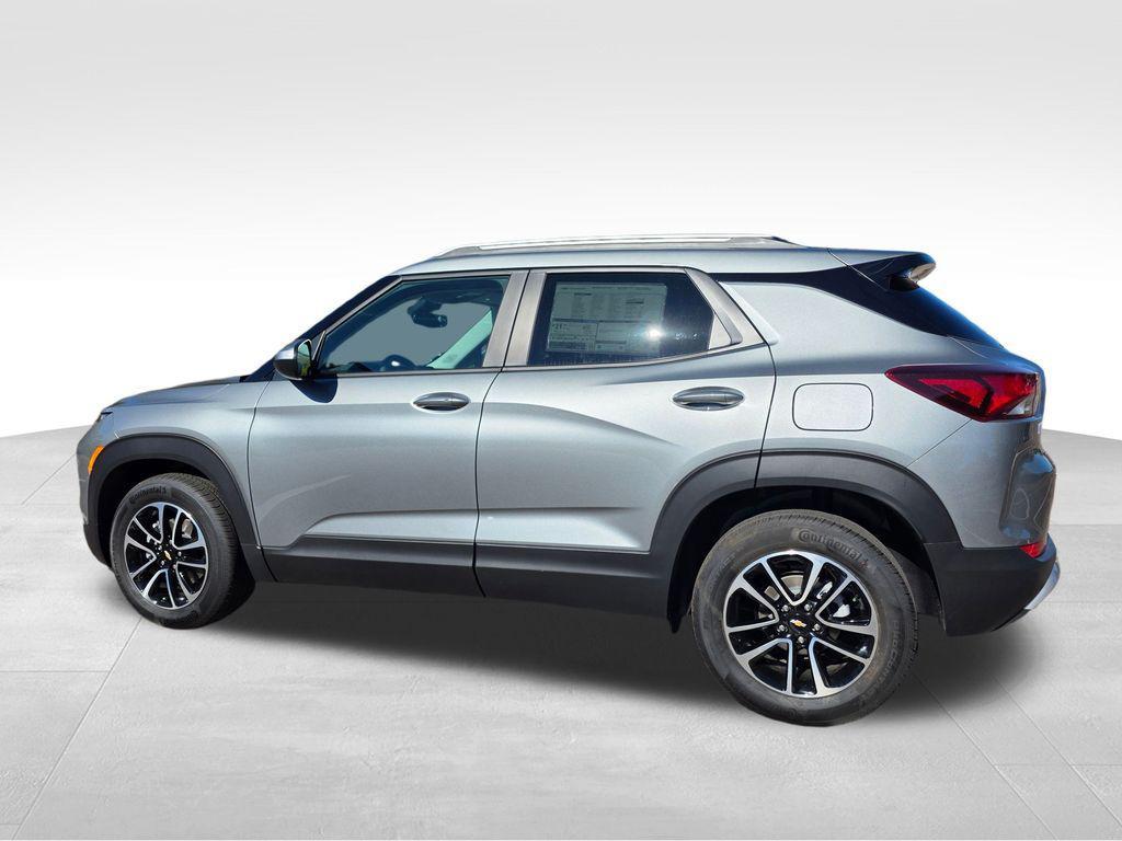 new 2026 Chevrolet TrailBlazer car, priced at $26,703