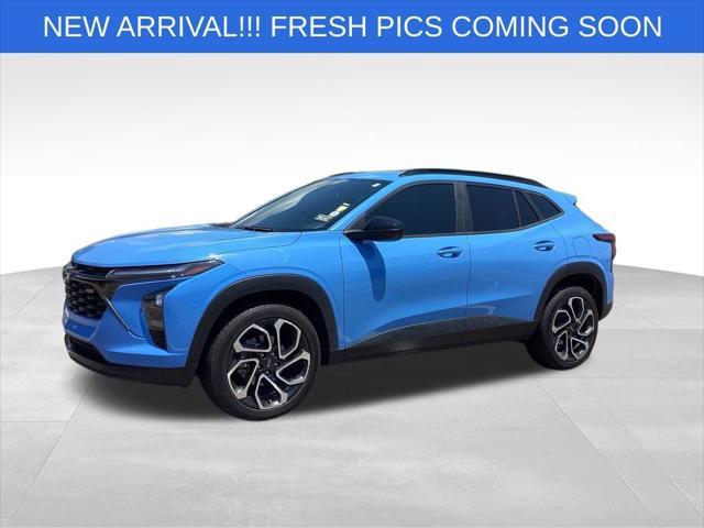 used 2024 Chevrolet Trax car, priced at $22,999
