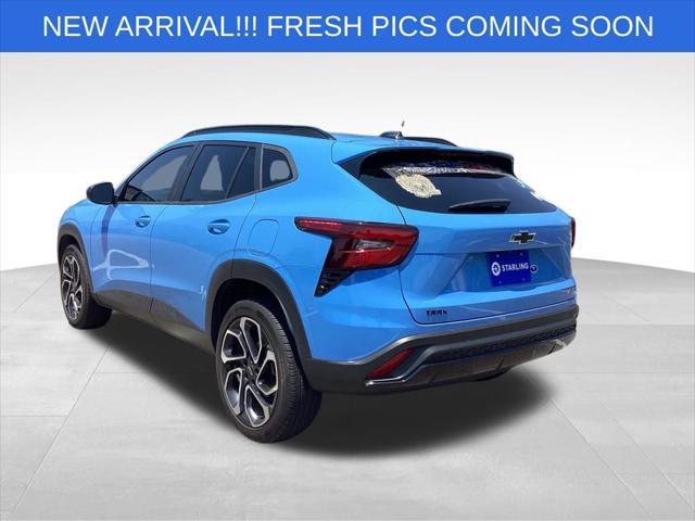 used 2024 Chevrolet Trax car, priced at $22,999