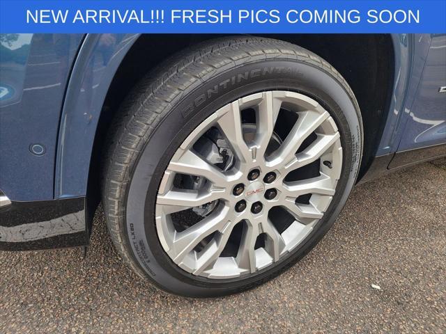 used 2025 GMC Acadia car, priced at $61,290
