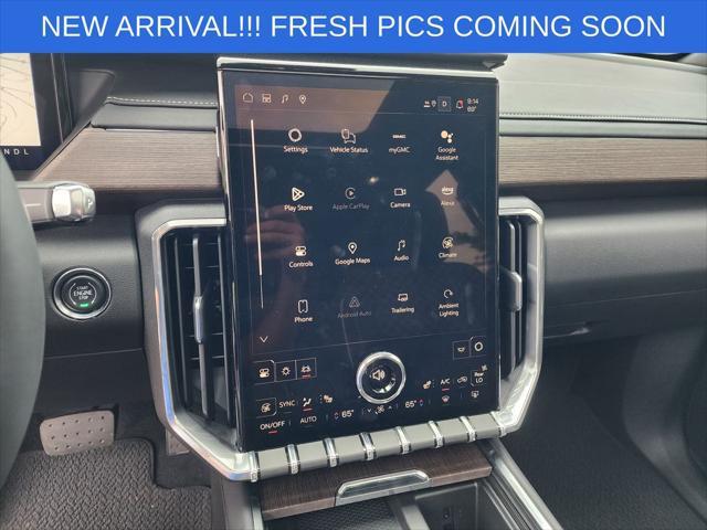used 2025 GMC Acadia car, priced at $61,290