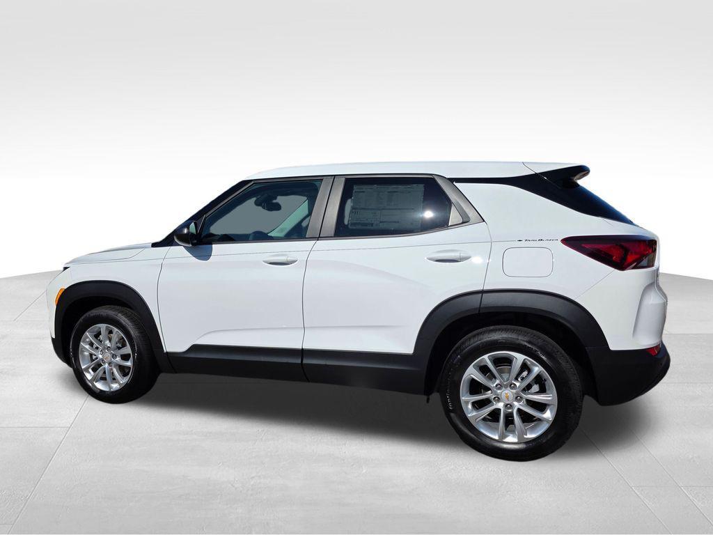 new 2026 Chevrolet TrailBlazer car, priced at $26,270