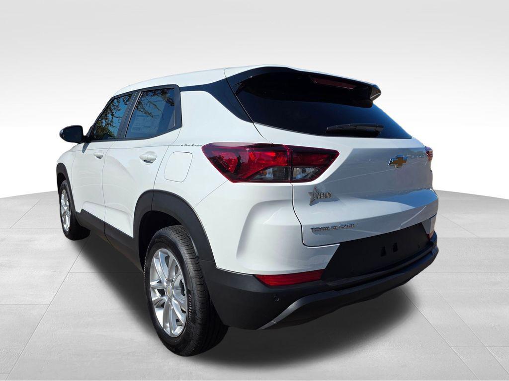 new 2026 Chevrolet TrailBlazer car, priced at $26,270