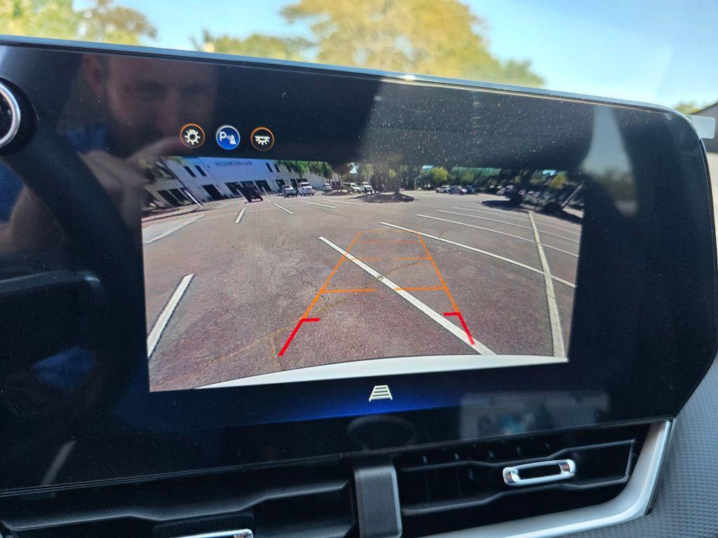 new 2026 Chevrolet Equinox car, priced at $27,295