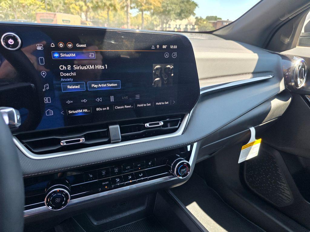 new 2026 Chevrolet Equinox car, priced at $27,295