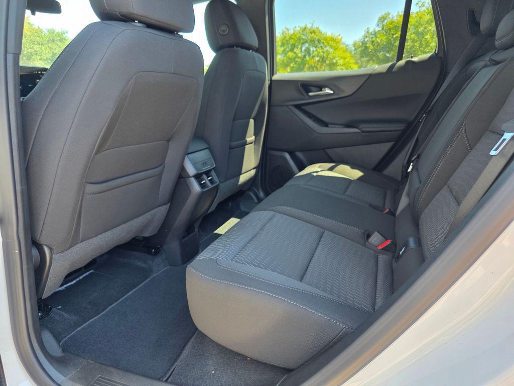 new 2026 Chevrolet Equinox car, priced at $27,295