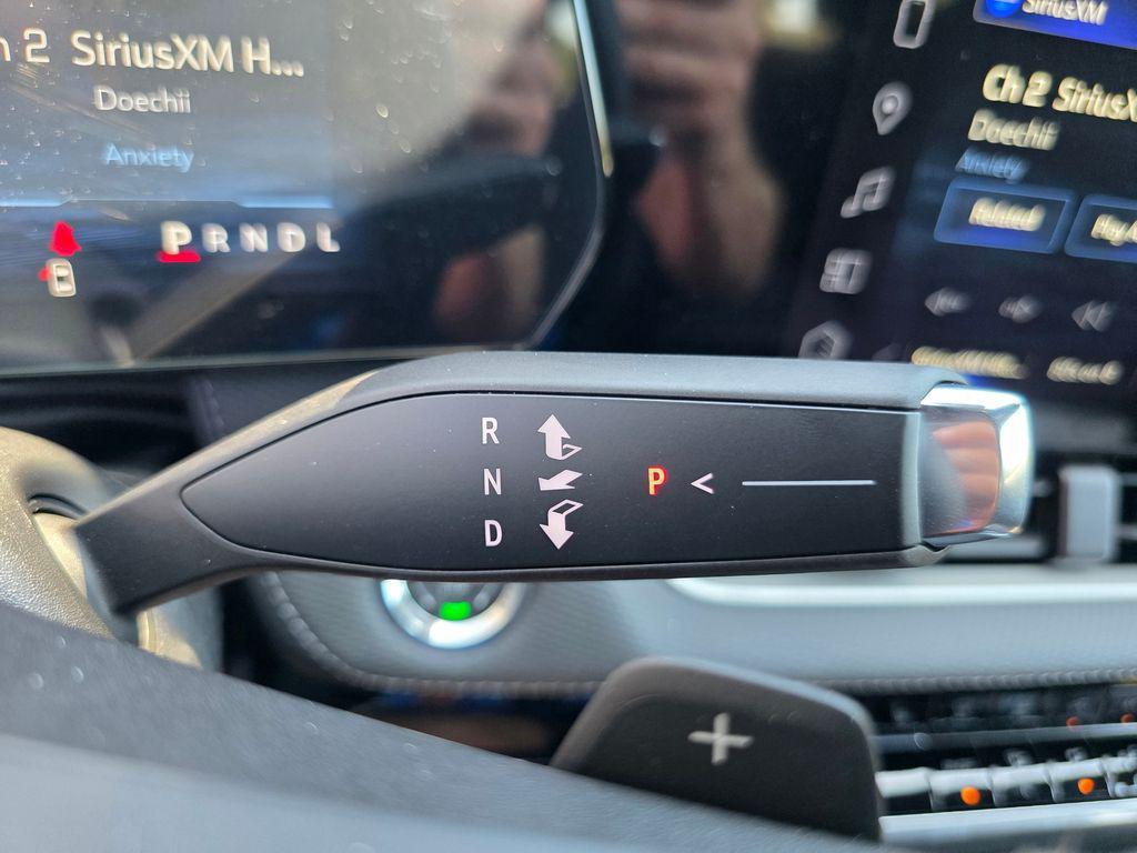 new 2026 Chevrolet Equinox car, priced at $27,295