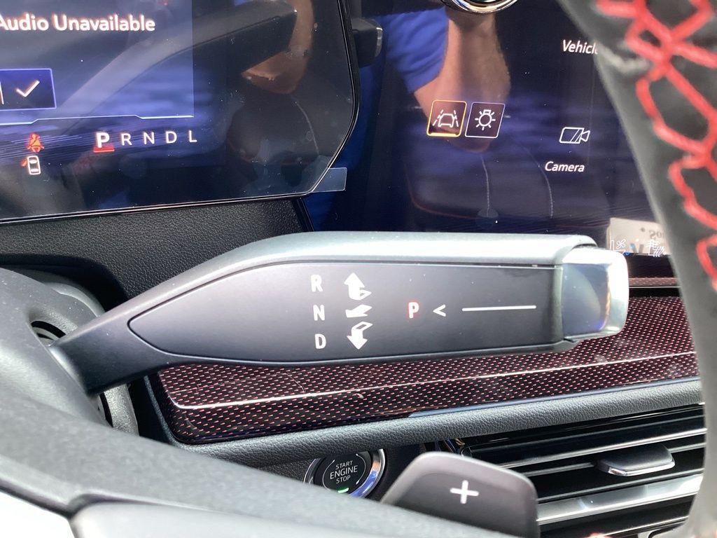 new 2025 Chevrolet Traverse car, priced at $52,588