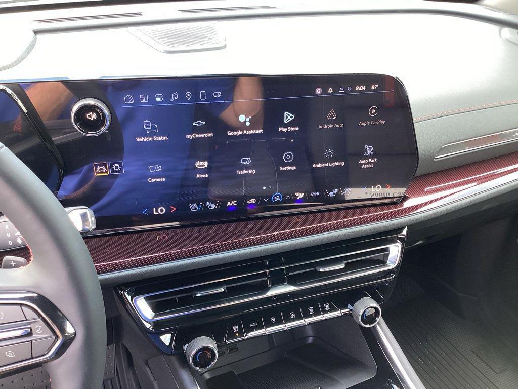 new 2025 Chevrolet Traverse car, priced at $52,588