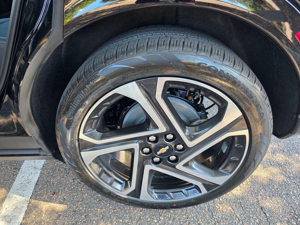 new 2025 Chevrolet Equinox EV car, priced at $43,223