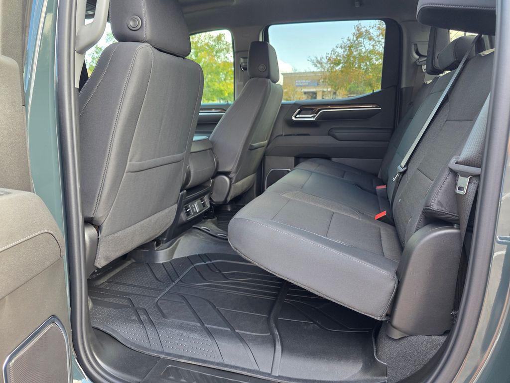 new 2026 Chevrolet Silverado 1500 car, priced at $45,398