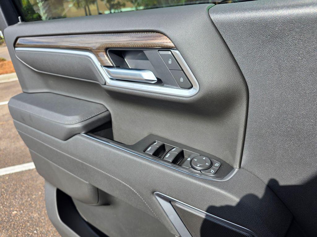 new 2026 Chevrolet Silverado 1500 car, priced at $45,398