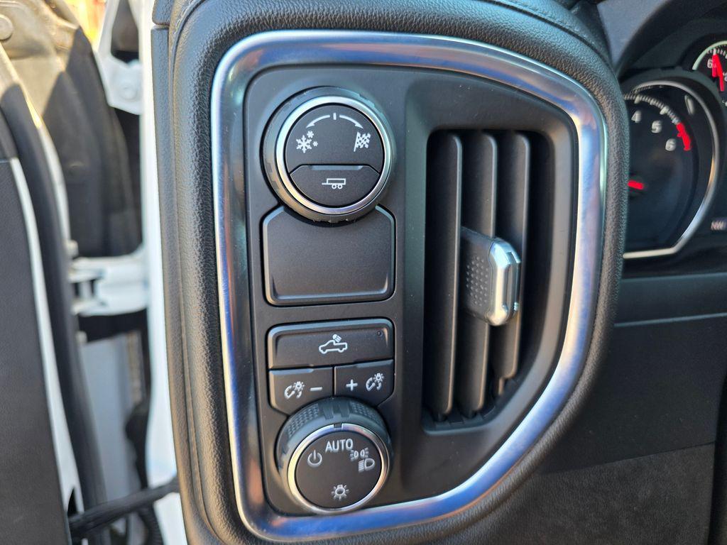 used 2019 Chevrolet Silverado 1500 car, priced at $24,752