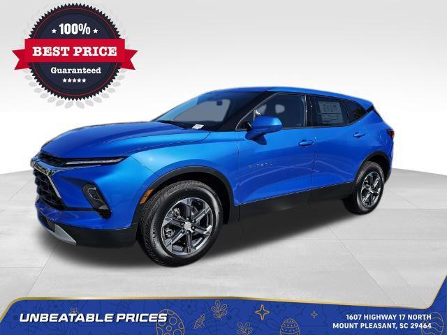 new 2025 Chevrolet Blazer car, priced at $33,299