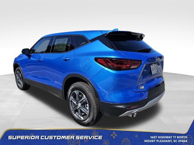 new 2025 Chevrolet Blazer car, priced at $33,299
