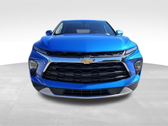 new 2025 Chevrolet Blazer car, priced at $34,587