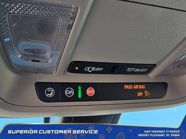new 2025 Chevrolet Blazer car, priced at $33,299