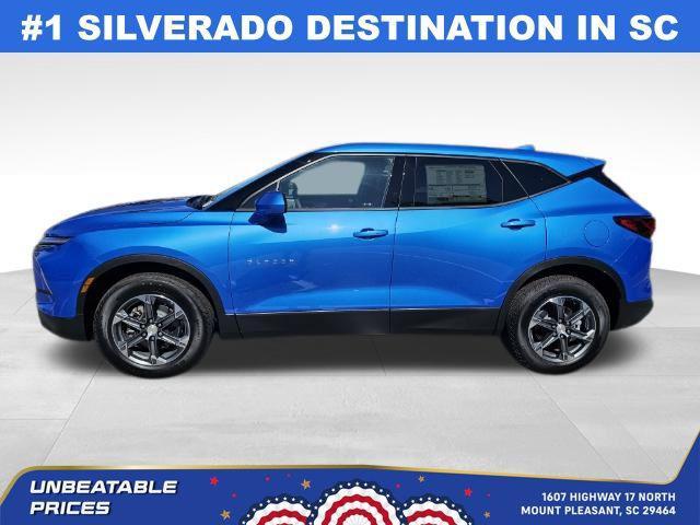 new 2025 Chevrolet Blazer car, priced at $33,199