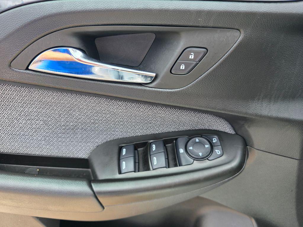 used 2023 Chevrolet TrailBlazer car, priced at $21,222