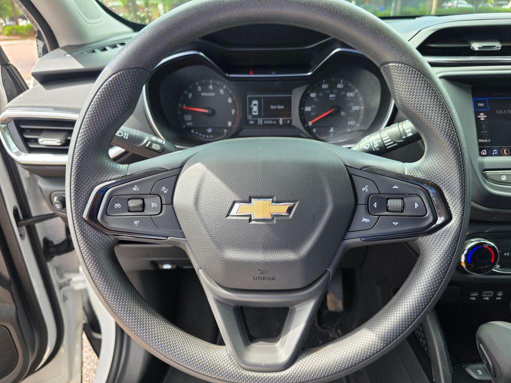 used 2023 Chevrolet TrailBlazer car, priced at $21,222