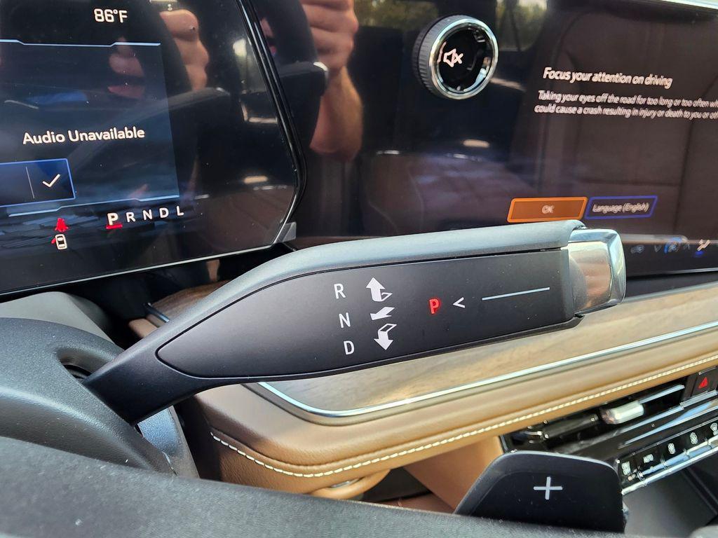 new 2025 Chevrolet Suburban car, priced at $85,536