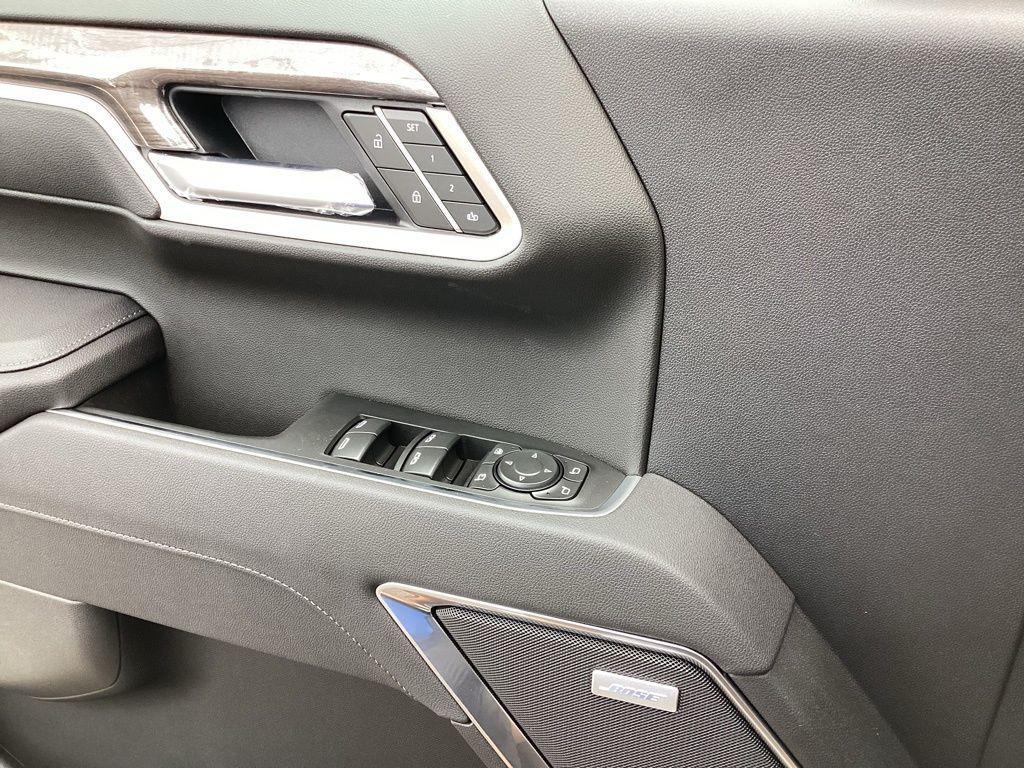 new 2025 Chevrolet Silverado 1500 car, priced at $59,283