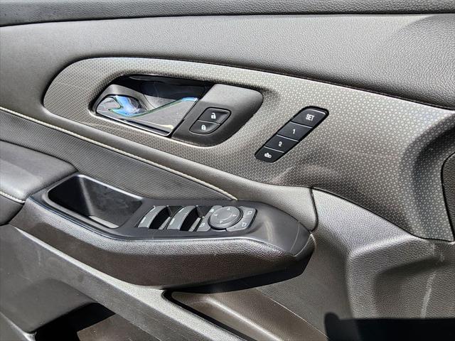 used 2023 Chevrolet Traverse car, priced at $37,788