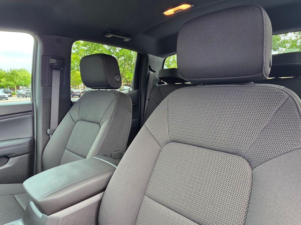 used 2025 Chevrolet Colorado car, priced at $31,999