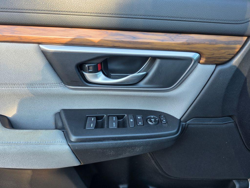 used 2021 Honda CR-V car, priced at $21,998