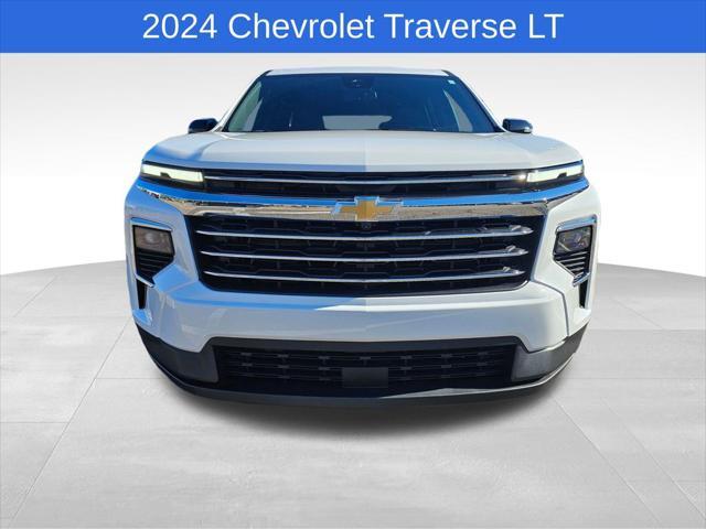 used 2024 Chevrolet Traverse car, priced at $39,310