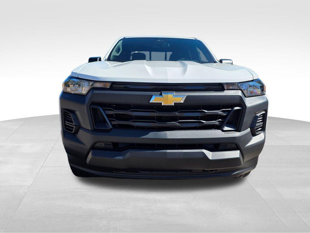 new 2025 Chevrolet Colorado car, priced at $33,955