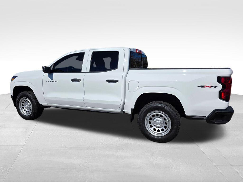 new 2025 Chevrolet Colorado car, priced at $33,955