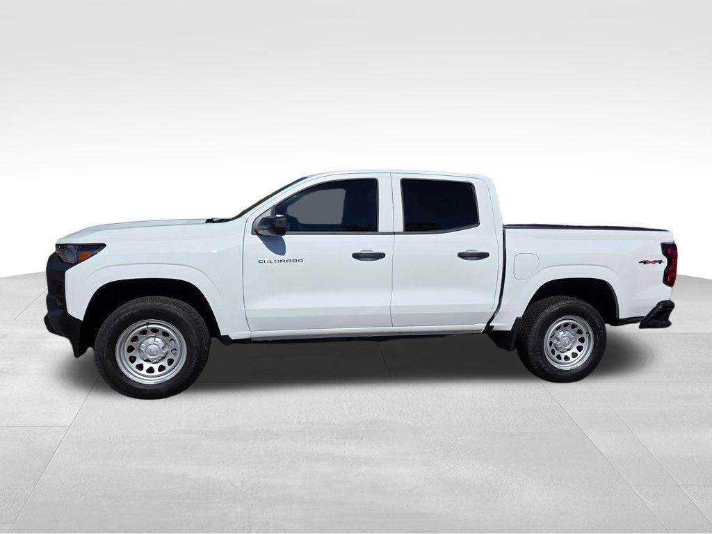 new 2025 Chevrolet Colorado car, priced at $33,955