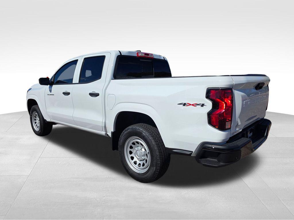 new 2025 Chevrolet Colorado car, priced at $33,955