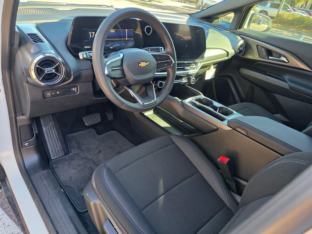 new 2026 Chevrolet Equinox EV car, priced at $32,765