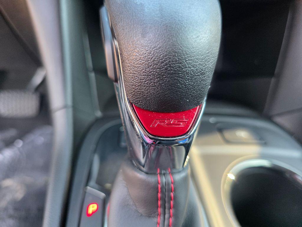 used 2022 Chevrolet Equinox car, priced at $24,299