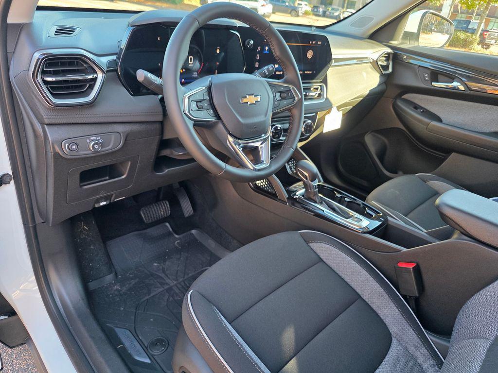 new 2026 Chevrolet TrailBlazer car, priced at $28,469