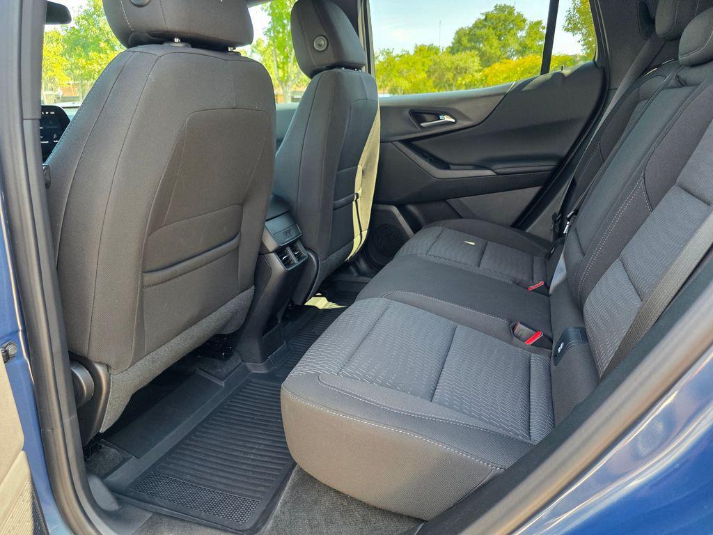 new 2026 Chevrolet Equinox car, priced at $27,514