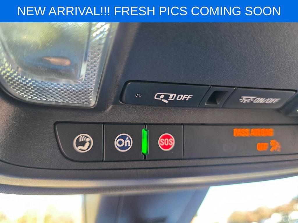 used 2023 Chevrolet Traverse car, priced at $26,699