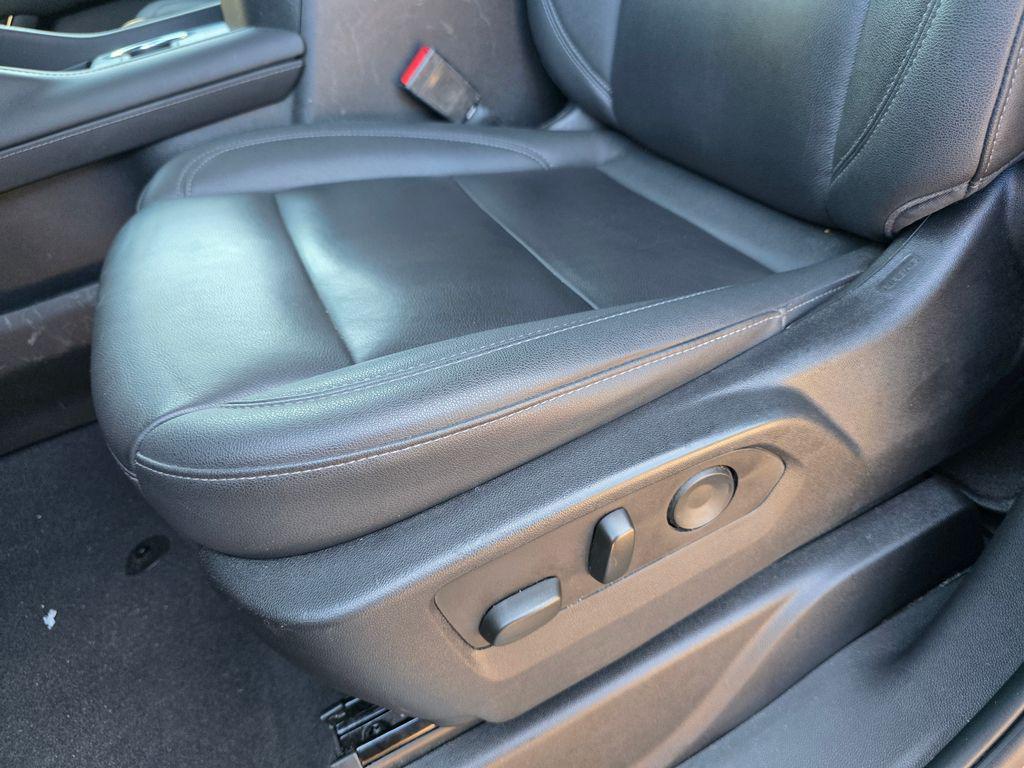 used 2023 Chevrolet Tahoe car, priced at $50,182