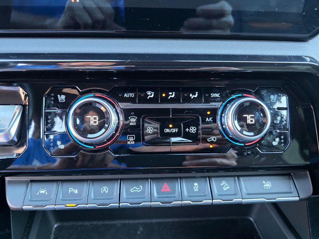 used 2023 GMC Sierra 1500 car, priced at $53,377