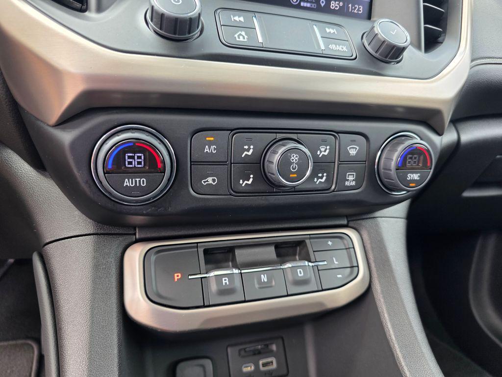 used 2022 GMC Acadia car, priced at $35,588