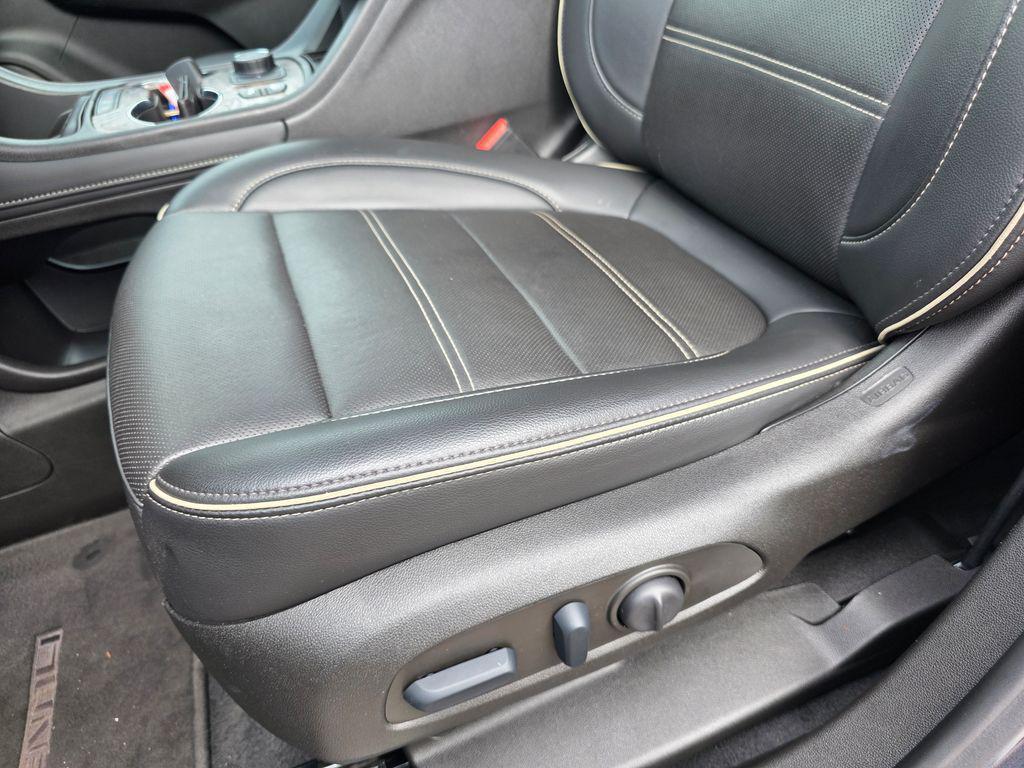 used 2022 GMC Acadia car, priced at $35,588