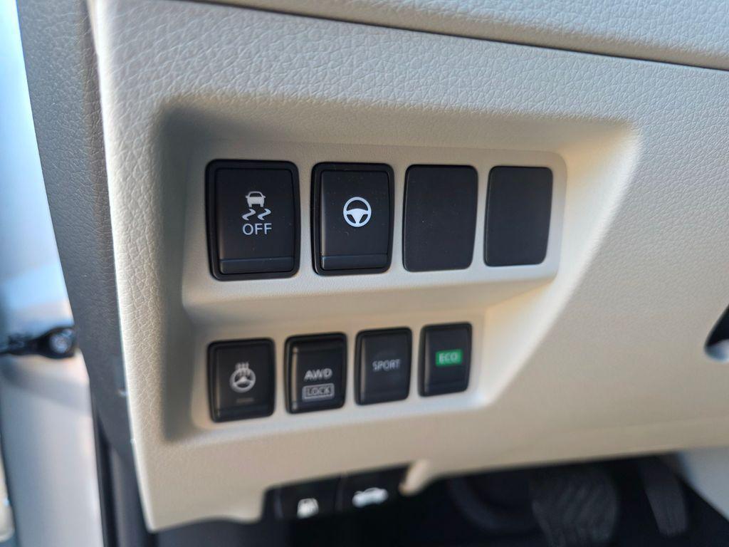 used 2022 Nissan Rogue Sport car, priced at $23,999