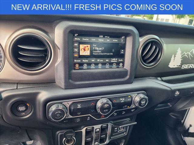 used 2020 Jeep Wrangler Unlimited car, priced at $26,999