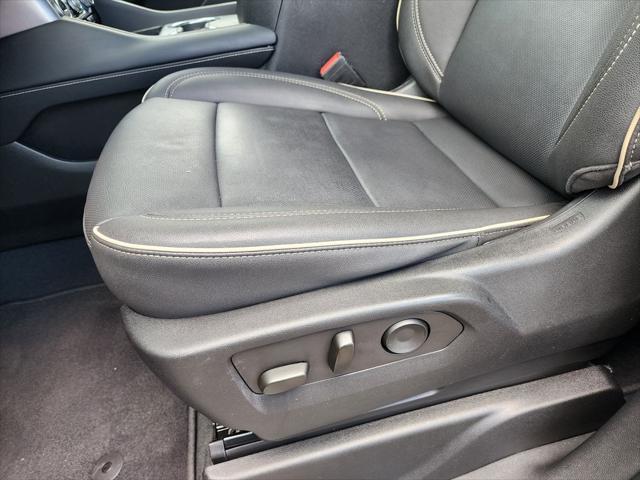 used 2023 GMC Yukon car, priced at $54,308