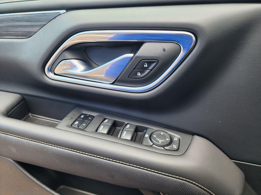 used 2023 GMC Yukon car, priced at $47,999