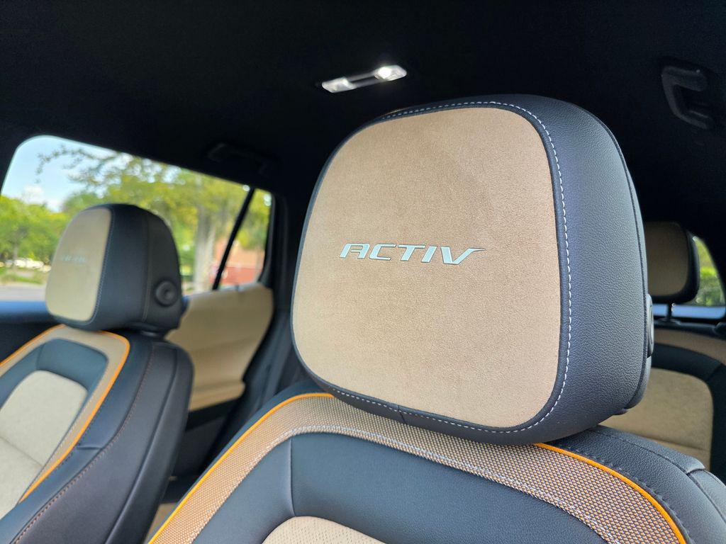new 2026 Chevrolet Equinox car, priced at $34,886